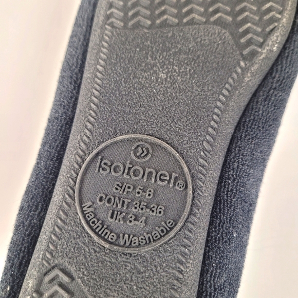 ISOTONER Women’s Black Stretch Terry Classic Ballerina Slippers Size Small - Picture 4 of 5